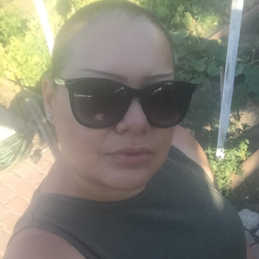 Meet your Posher, Rosi